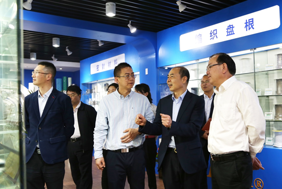 1589533921628565.png image.png